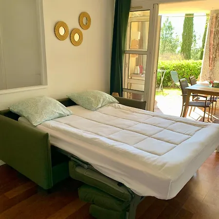 Apartment Appartement Avec Jardin Clos Classe Premium Piscine Chauffee *