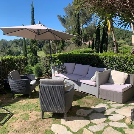 Lejlighed Avec Jardin Clos Classe Premium Piscine Chauffee Saint-Raphaël
