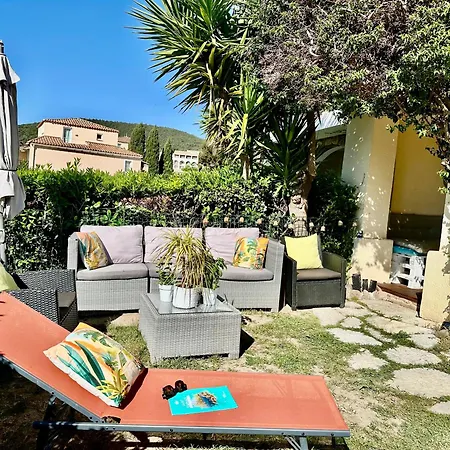 Avec Jardin Clos Classe Premium Piscine Chauffee Daire *