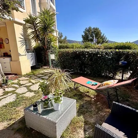 Daire Avec Jardin Clos Classe Premium Piscine Chauffee *
